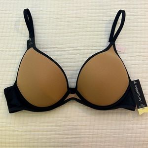 Ambrielle Bra in Pecan Praline color bordered in black. Size 36B